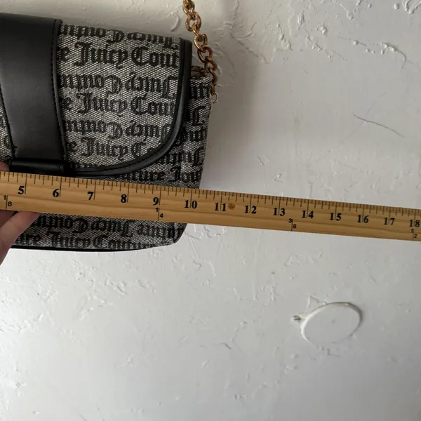 Juicy Couture Shoulder Bag Womens Black Monogram Chain Strap Purse Handbag Logo‎ - Image 4