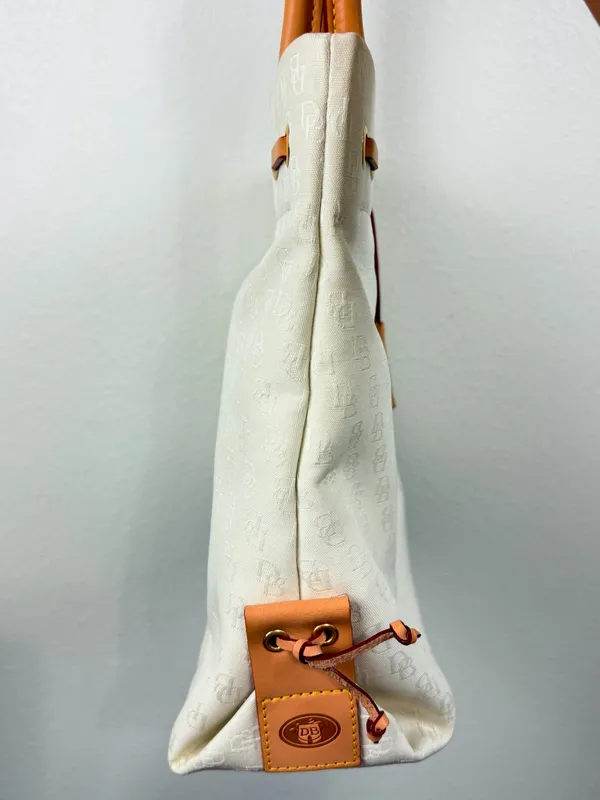 Dooney & Bourke NWOT Canvas Tote Bag with Tan Leather Handles Classic DB Tote - Image 5