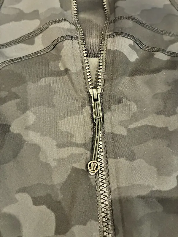 Lululemon Define Jacket Camo Heritage 365 Deep Coal Multi - Image 3