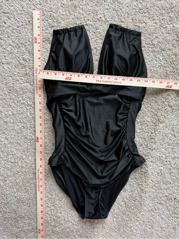 Women's Black Halter One-Piece Swimsuit Size Large Fully Lined Excellent - Image 2