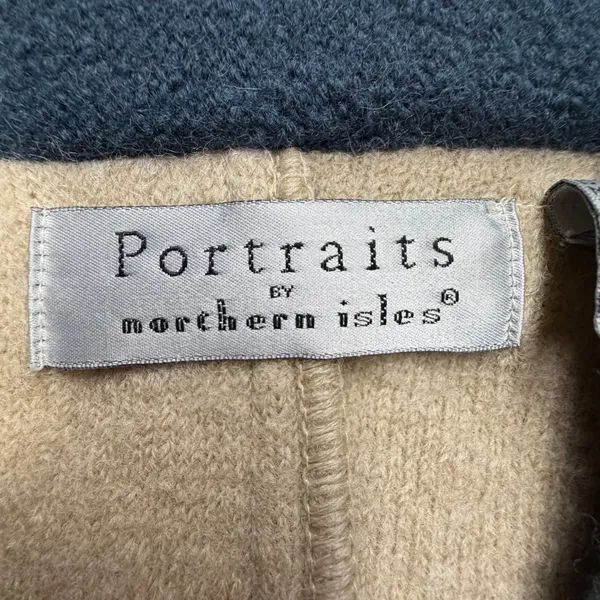 Portraits Northern Isles Women Small Brown Blue Boho Cabin‎ Wool Toggle Jacket - Image 3