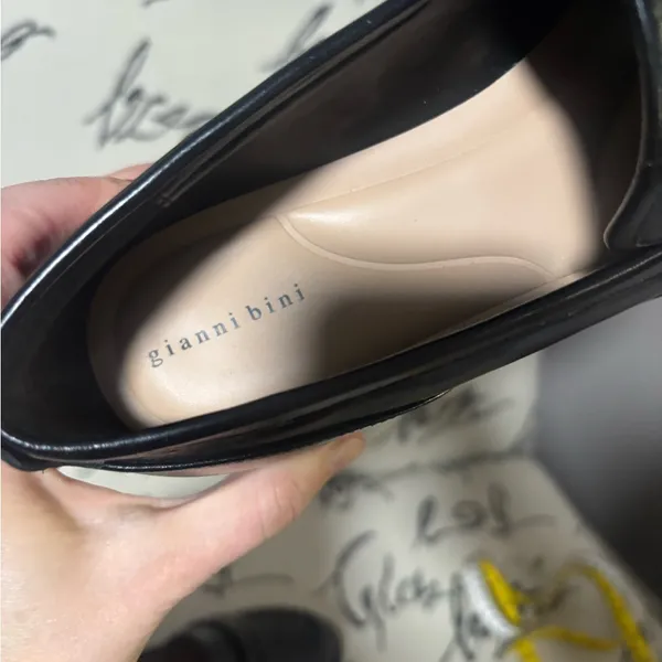 Gianni Bini Black Leather Slip-On Loafers #22 - Image 10