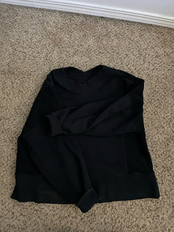 Aerie Oversized Black Sweater - Image 4