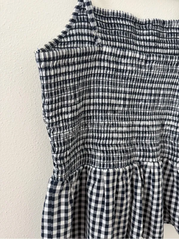 ANGIE Gingham Romantic Summer Cotton Smocked Peplum Tank Top size medium - Image 4