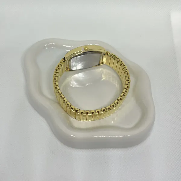 Gold Plated Vintage Style Watch - Image 8