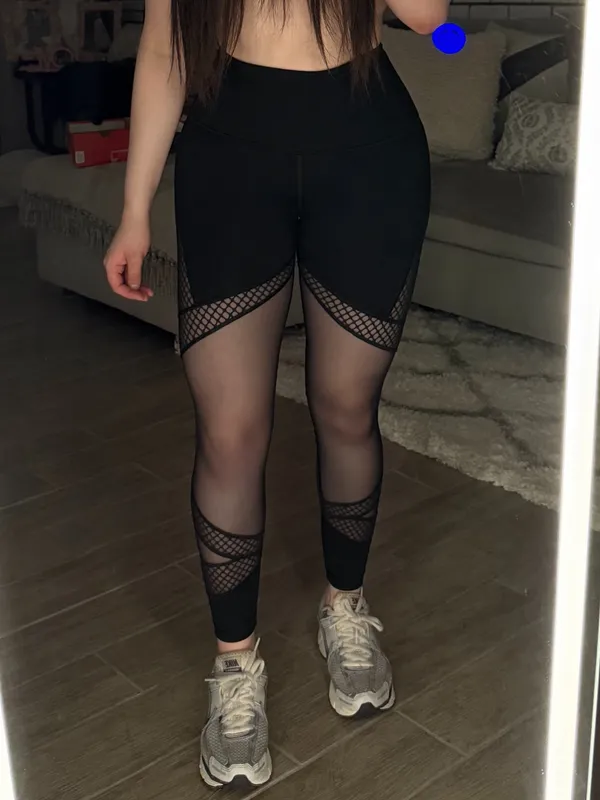 Victoria's Secret Black High-Waist Mesh Leggings - Image 4