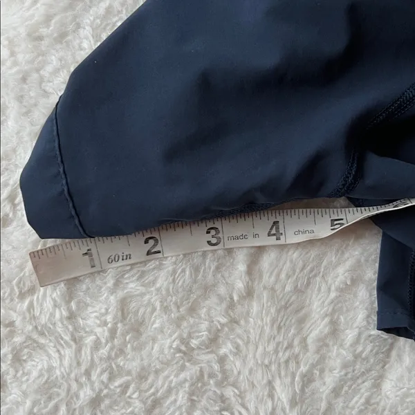 Lululemon Track That Short Navy Shorts size 6 5” - Image 4