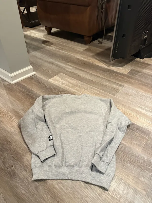 Starter Cubs Gray Sweatshirt - Image 2
