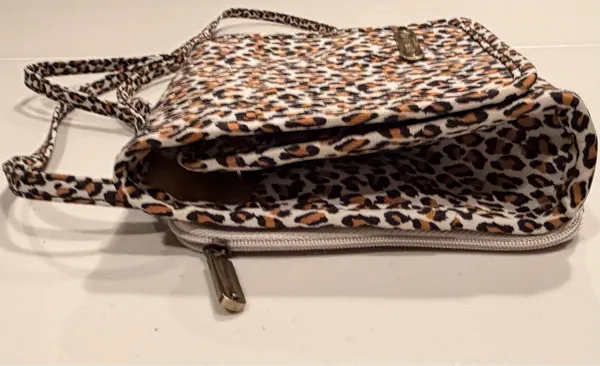 Travelon | mini-animal print crossbody wallet purse - Image 9