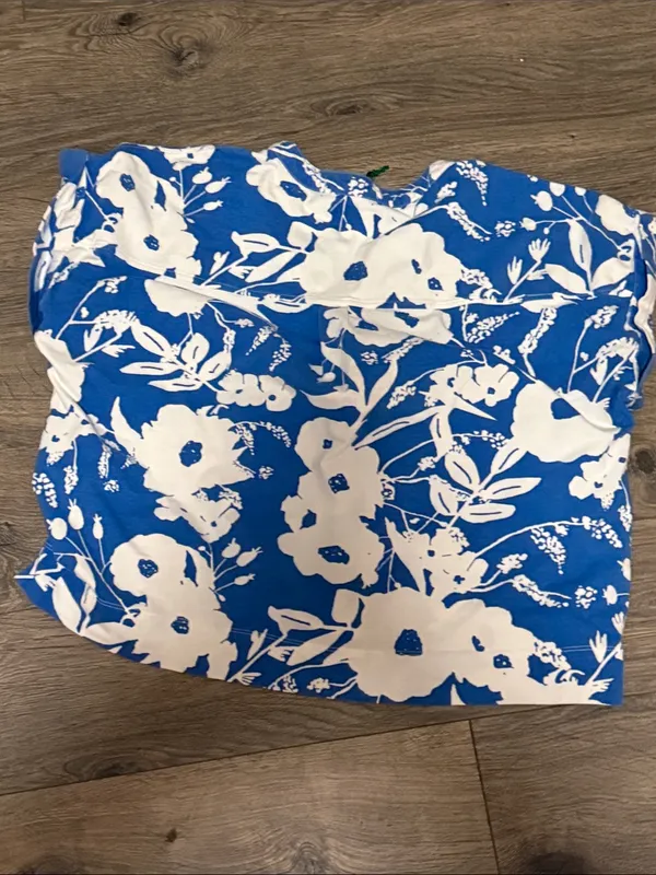 Blue & White Floral Two - Image 4