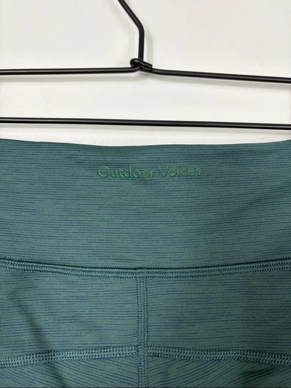 Outdoor Voices TechSweat 3.5" Flex Shorts Women’s Small Green Active - Image 6