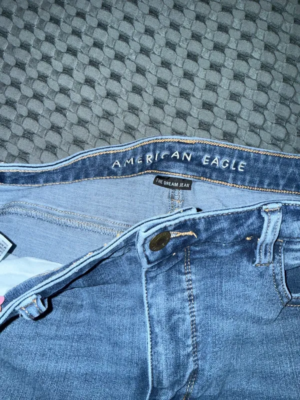 American Eagle The Dream Jean High-Rise - Image 2
