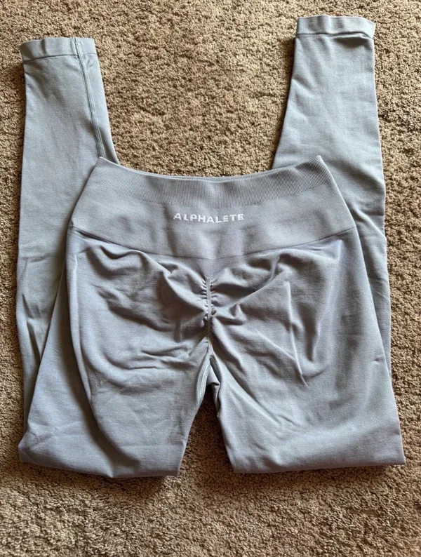 Alphalete Amplify Leggings - Image 3