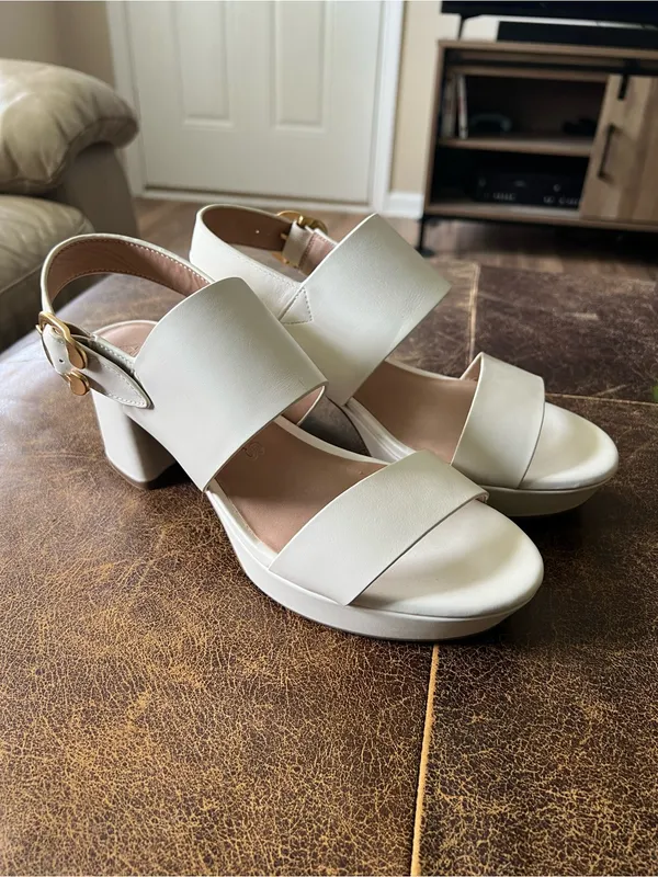 Aerosoles Camera Platform Sandals Size 10 Eggshell Leather Block Heel - Image 2