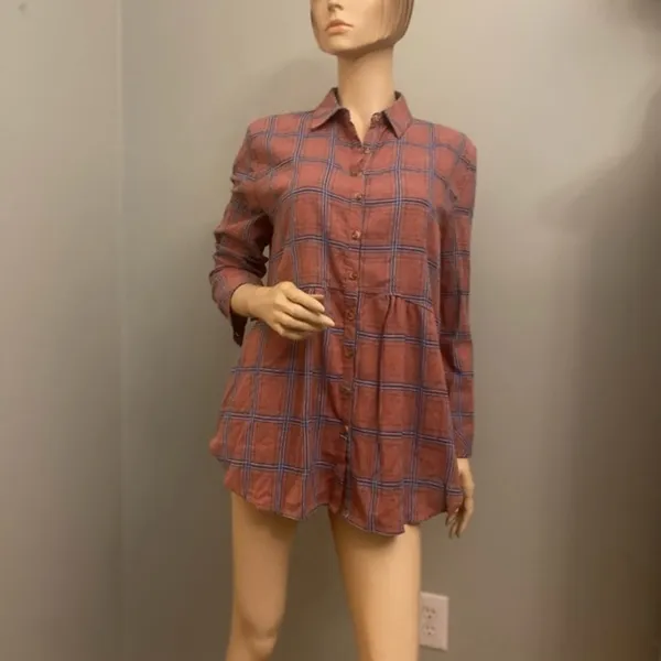 Entro Plaid babydoll blouse. 6 for‎ $36 - Image 2