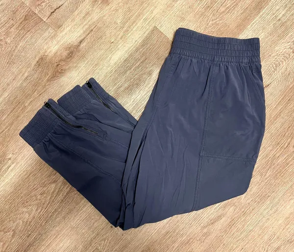 Calia Nyluxe Woven Jogger - Image 6