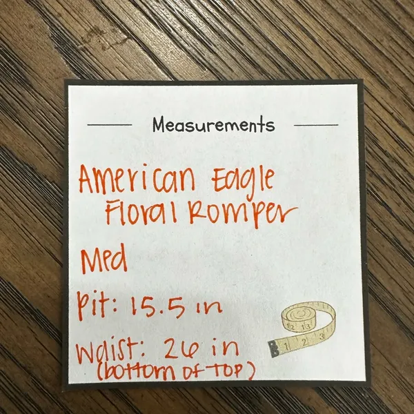 American Eagle Pink Mauve Floral Long Sleeve Romper Medium - Image 4