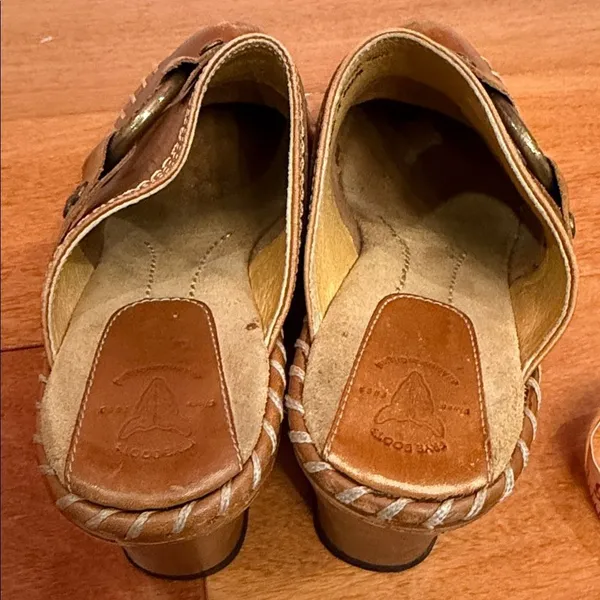 Frye Women’s Charlotte Ring Brown Distressed Heeled Clogs Mule Shoes Size‎ 5.5 - Image 9