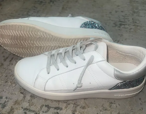 Sparkle Sneakers - Image 4