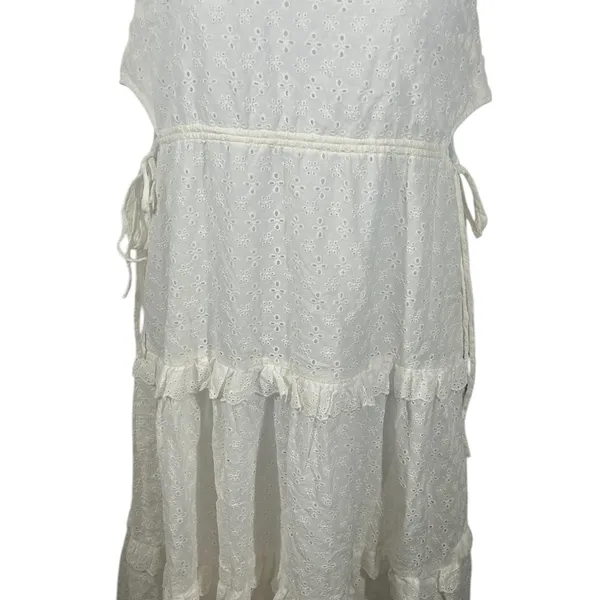 Lulus Summertime Babe White Eyelet Midi Dress NWT Medium - Image 6
