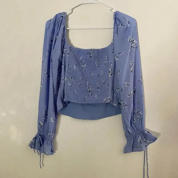 Abercrombie & Fitch Floral Ruffle Blouse M Blue Square Neck Coquette - Image 3