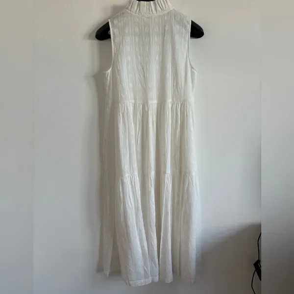 Crown &‎ Ivy Dress Women's Size Small White Tiered Cotton Preppy Coastal Beachy - Image 2