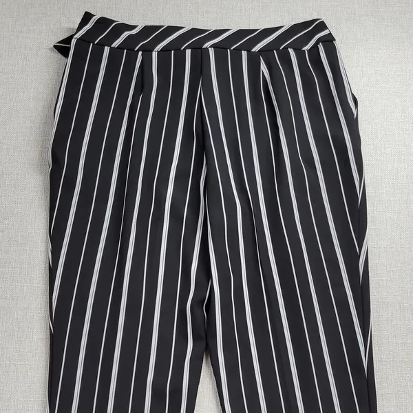 Nine.Eight Womens Pant Size 6 Black White Striped Belted Cropped Career Business - Image 3