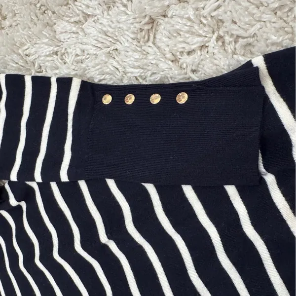 Zara Dark Blue and White Striped Knit Top - Image 4