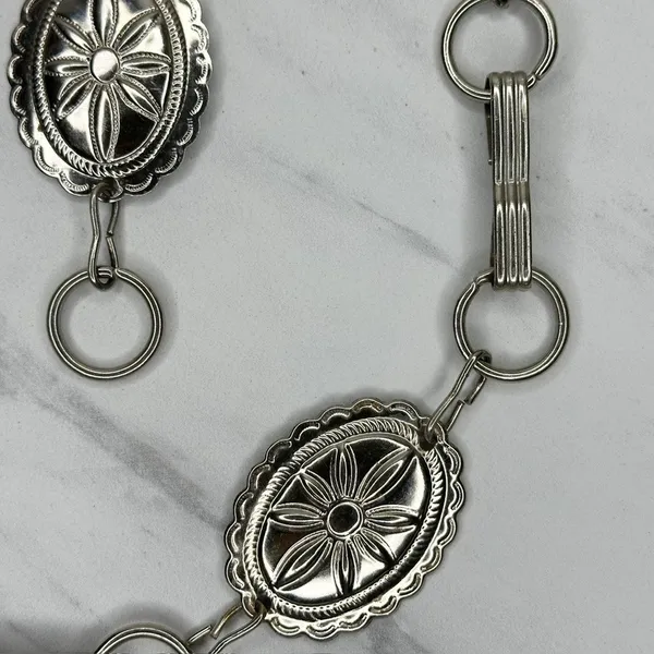 Western Concho Silver Tone Chain Link Belt Extra Small/Small (XS/S) ✨ - Image 8