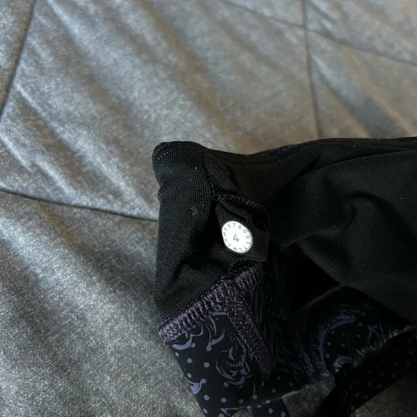 Lululemon Sports Bra - Image 4