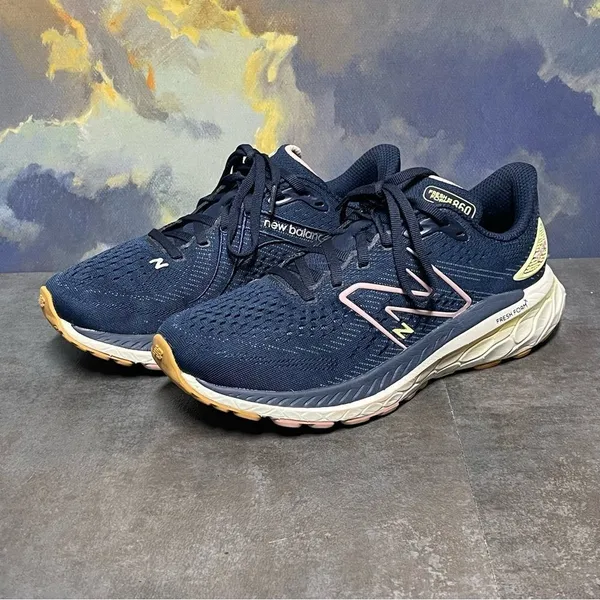 New Balance Fresh Foam X 860 Women's Navy Blue Running Shoes Size 8.5B - Image 2