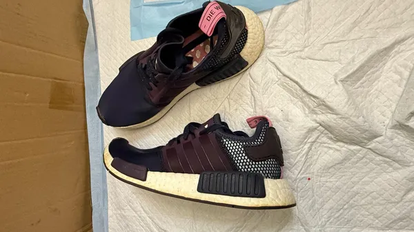 Women) adidas NMD_R1 Sneakers Shoes Size 8.5 - Image 4