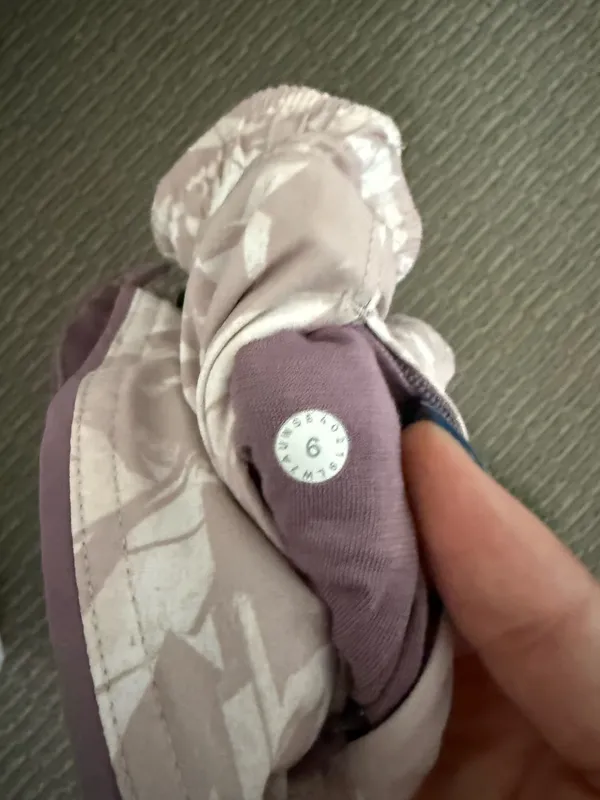 Lululemon Choose A Side Shorts - Image 4