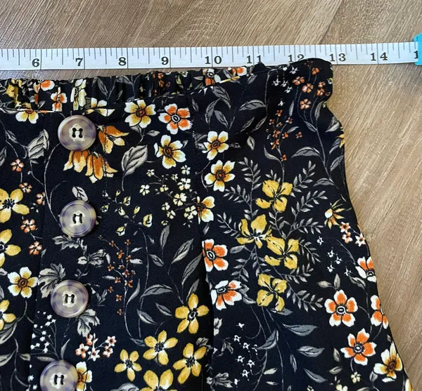 wide leg pants floral button detail boho women’s size XS - Image 12