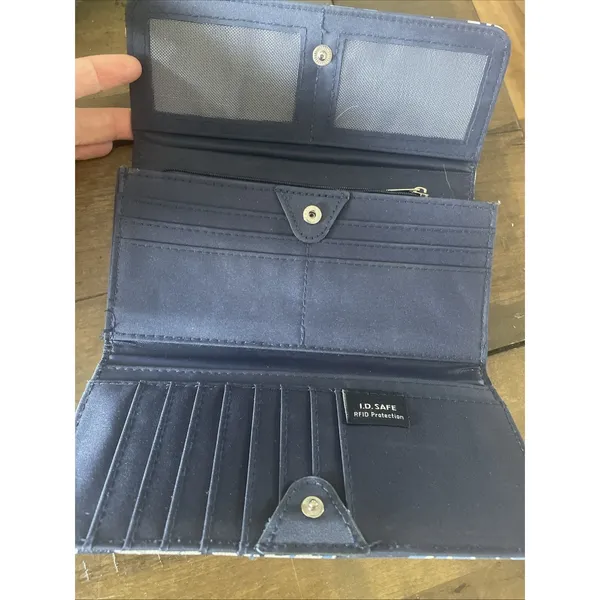 Nautica Floral‎ RFID Trifold Wallet Womens Size OS Blue Vegan Leather Clutch - Image 4