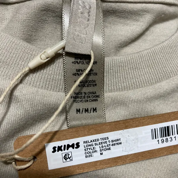 SKIMS Relaxed Long Sleeve T-Shirt M - Image 5