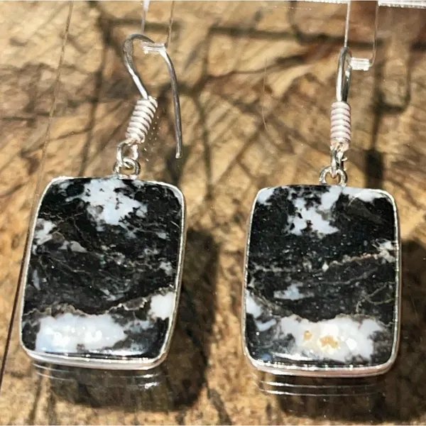 White Bufalo Turquoise Earrings 1 1/2” Black - Image 3