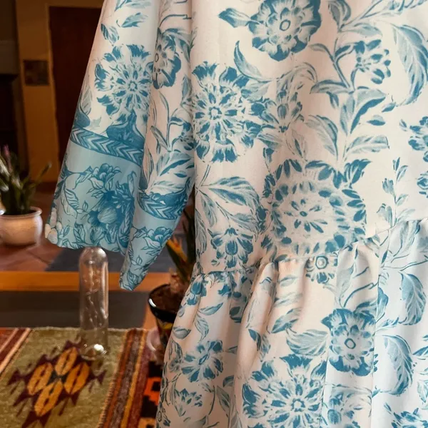 NWOT floral dress - Image 3