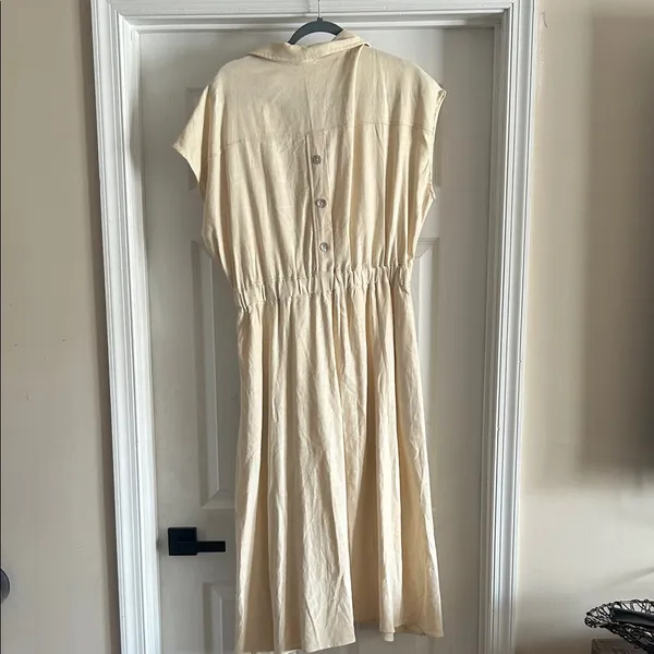MelloDay Cream Short-Sleeve Collared Midi Dress - Image 7