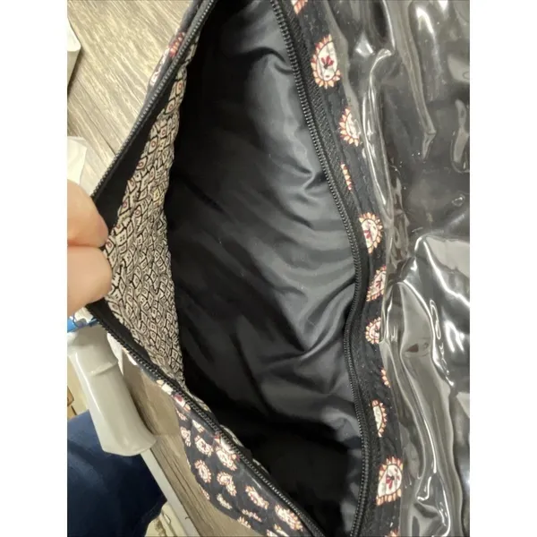 Vera Bradley Quilted Handbag &‎ Hanging Travel Organizer Medallion Print Set - Image 14