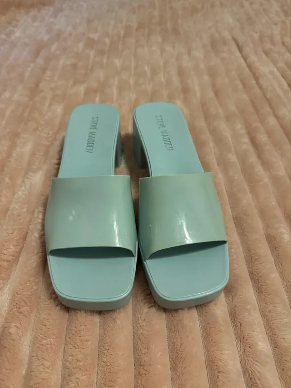 Blue Steve Madden Heels - Image 2