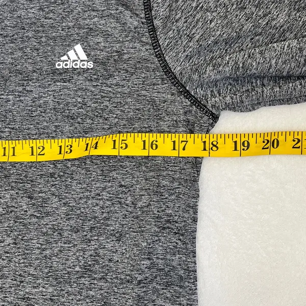 Adidas Women's Long Sleeve Golf Shirt Size Medium - Image 4