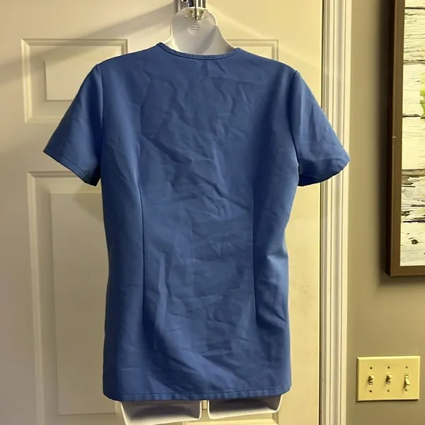 FIGS Technical Collection Blue Short Sleeve PO 2771 Medical Scrub Shirt-XS - Image 8