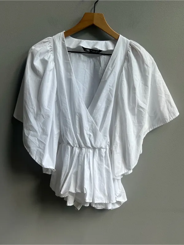 Zara White V-Neck Peplum Puff-Sleeve Blouse 100% Cotton Size Large - Image 3