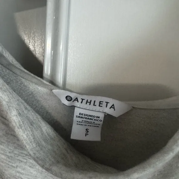 Athleta Purana Wrap Sweatshirt Hoodie Draped Top Heather Gray Size Small - Image 5