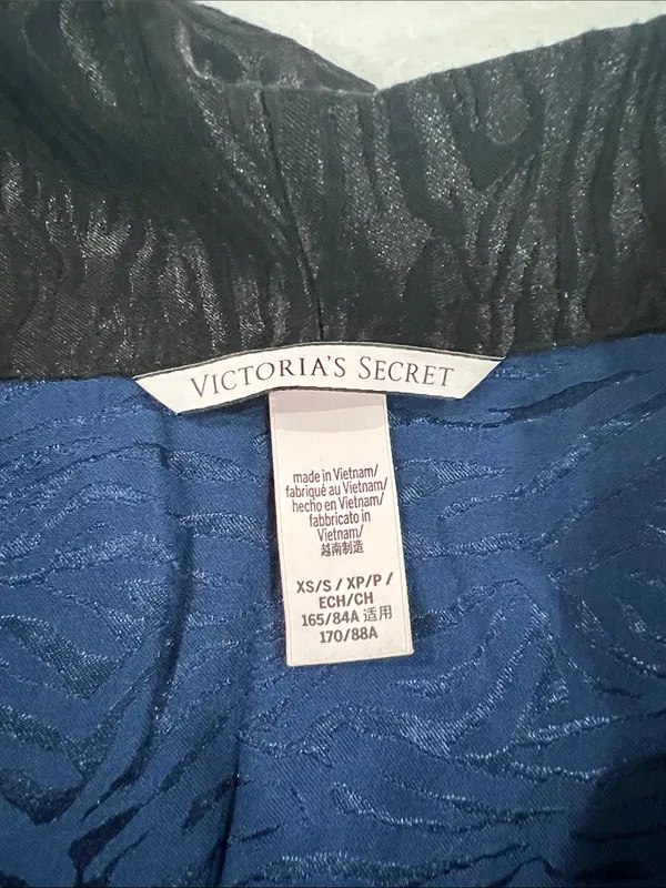 Victoria's Secret Deep Blue Wrap Blazer with Black Trim - Image 2