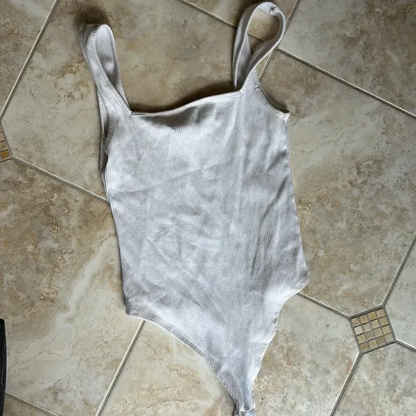 Top shop medium body suit ribbed square neck US 8 - Image 3