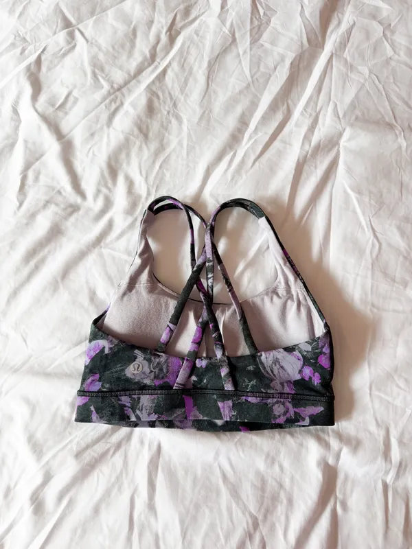 Lululemon Floral Shift Multi Energy Bra *Medium Support, B-D Cup Size 4 - Image 2