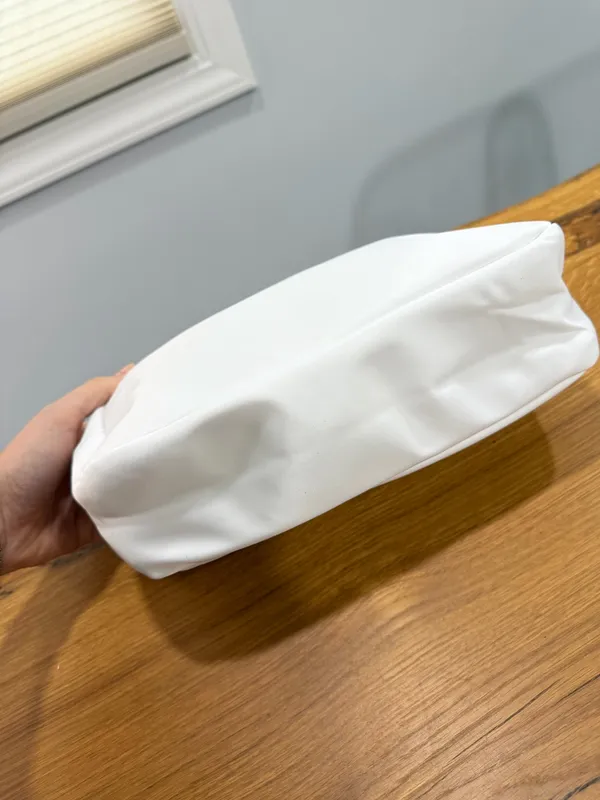 Bride Makeup Case White - Image 4