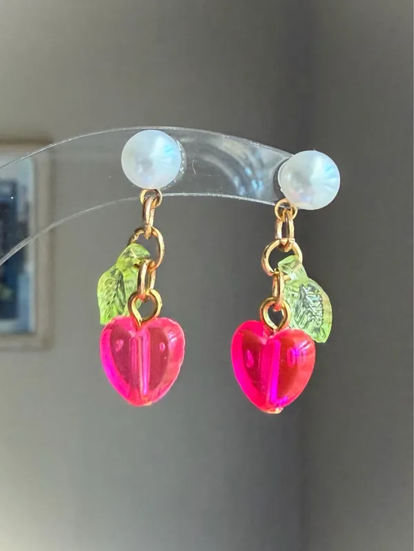 Handpicked Handmade fairy cute Kawaii retro whimsy dangle earrings 🍃💕 - Image 2